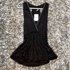 BRAND NEW black Free People top